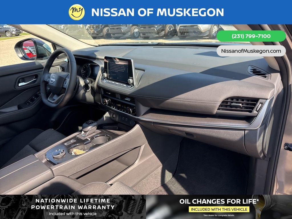 New 2026 Nissan Rogue SV image 29