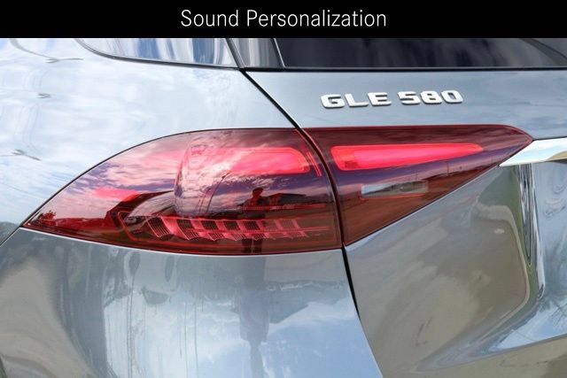 Certified 2026 Mercedes-Benz GLE 580 4MATIC image 11