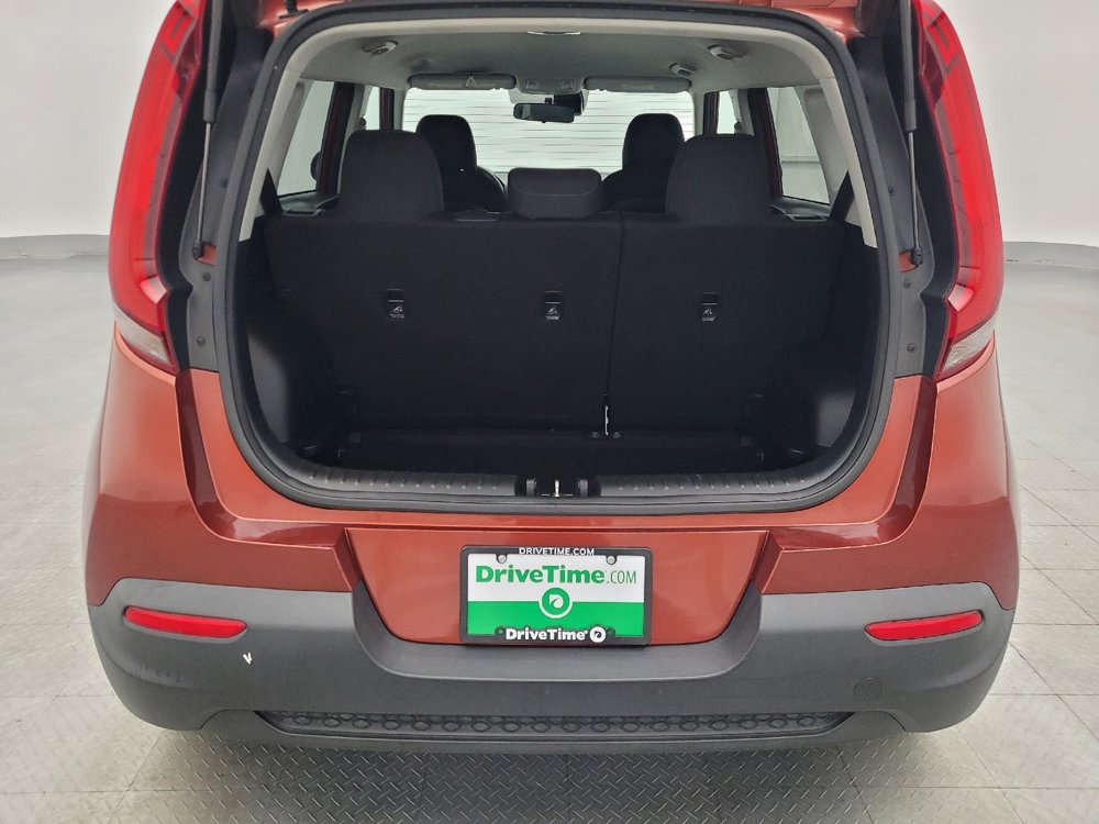 Used 2021 Kia Soul S image 29