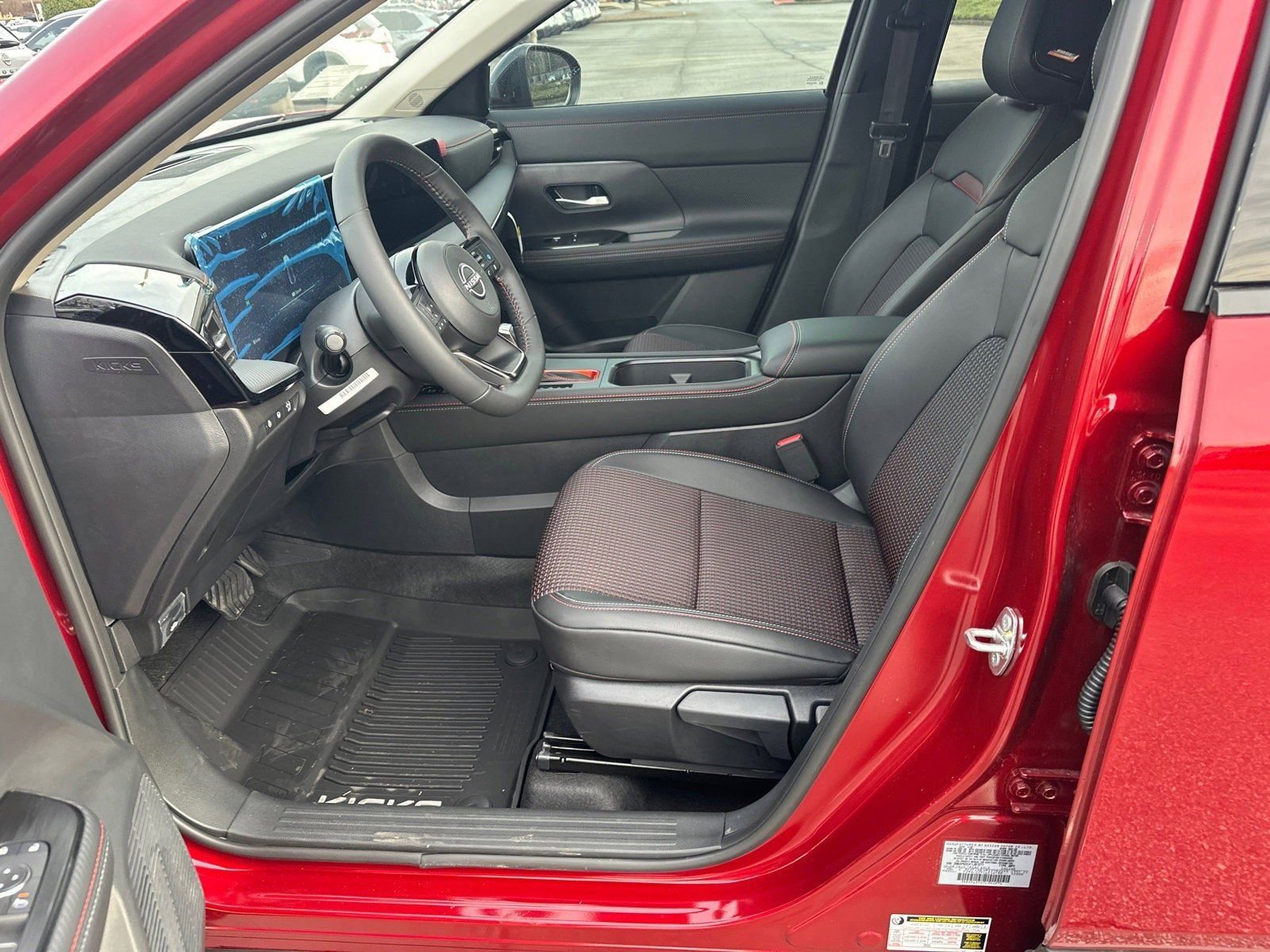 New 2026 Nissan Kicks SR w/ SR Premium Package image 9