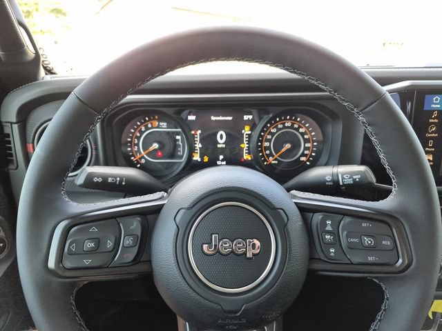 New 2026 Jeep Gladiator Rubicon w/ Steel Power Dome Hood Package AWD/4WD image 19