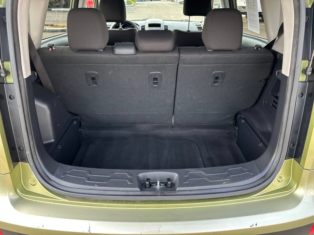 Used 2012 Kia Soul FWD image 6