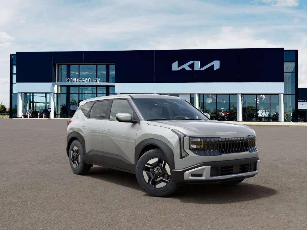 New 2027 Kia Seltos LX FWD image 8