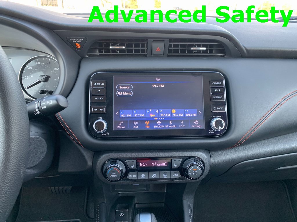 Used 2023 Nissan Kicks SR w/ SR Premium Package image 15