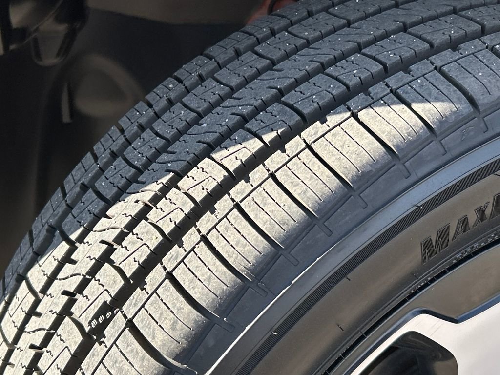 Used 2019 Jeep Renegade Trailhawk w/ Cold Weather Group II image 28