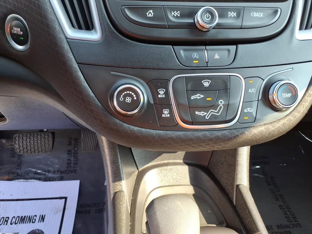 Used 2024 Chevrolet Malibu RS image 24