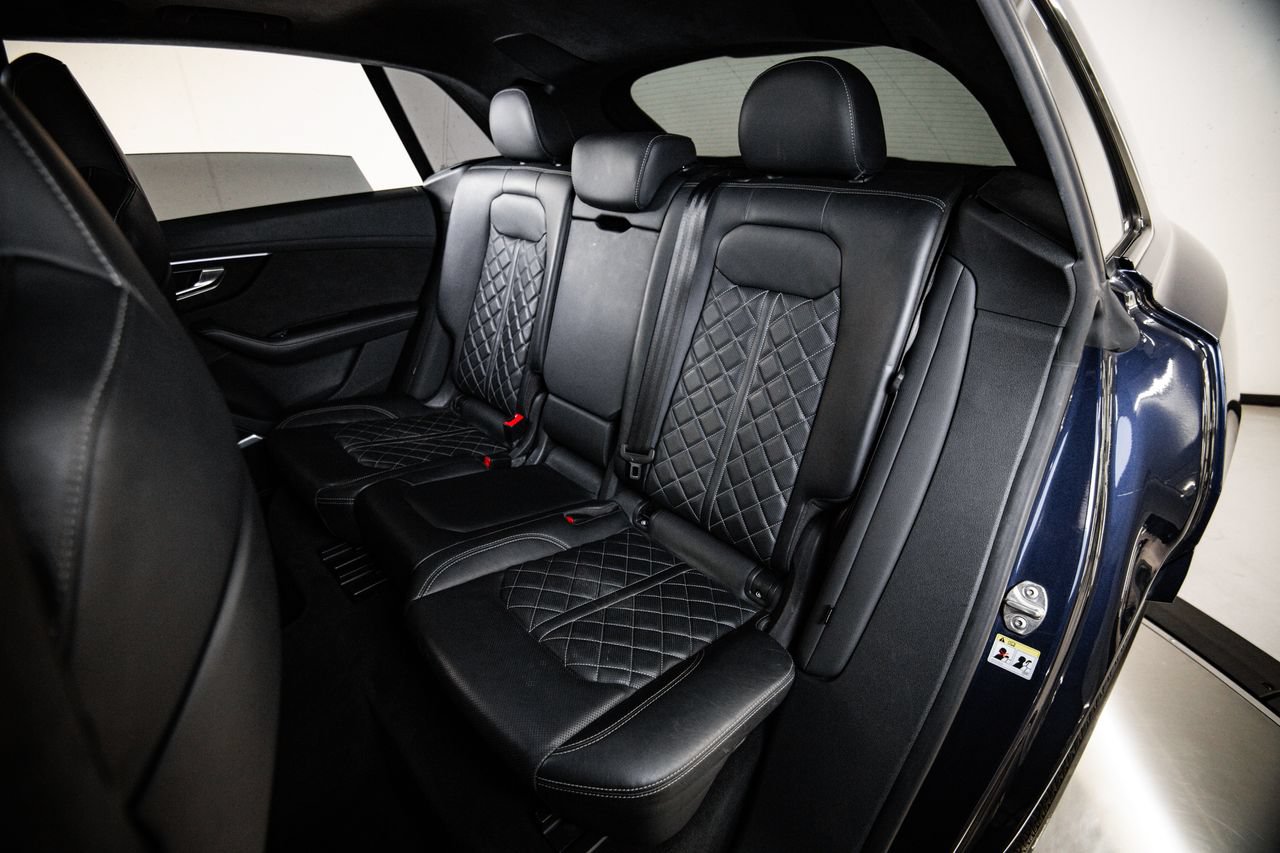 Used 2021 Audi SQ8 Prestige AWD/4WD image 24