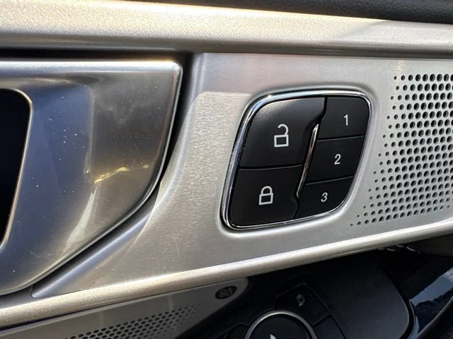 Used 2023 Ford Explorer ST w/ Equipment Group 401A AWD/4WD image 14