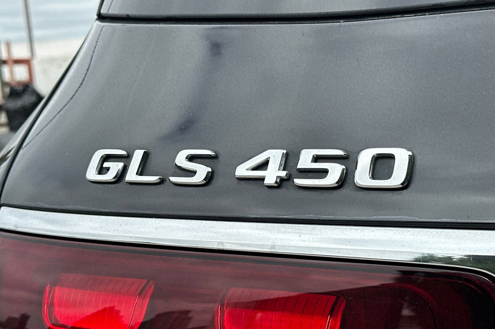 Used 2024 Mercedes-Benz GLS 450 4MATIC image 41
