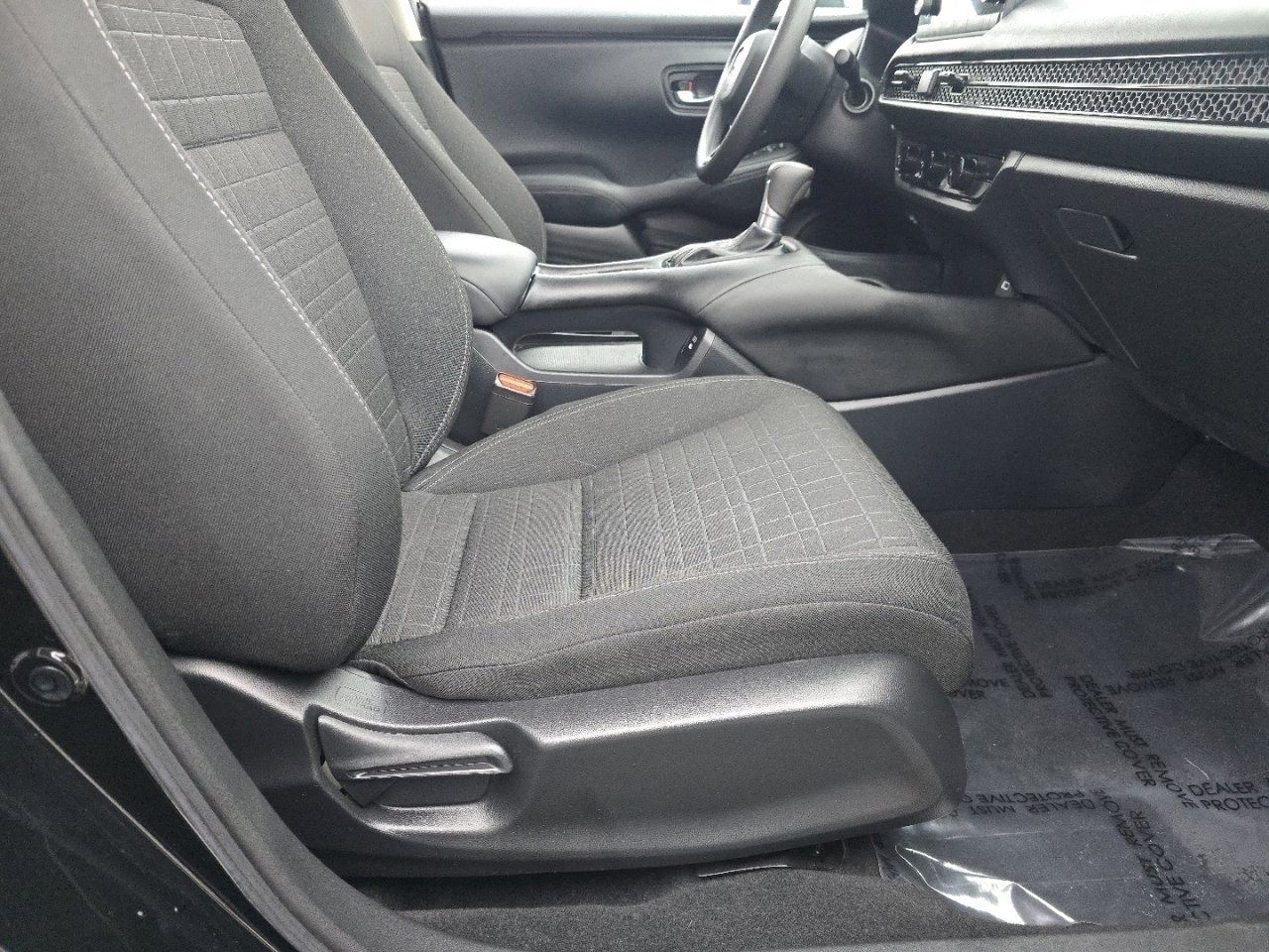 Certified 2024 Honda HR-V LX image 25