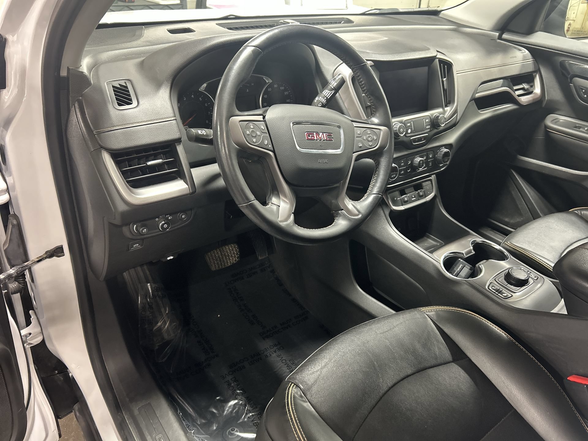 Used 2022 GMC Terrain AT4 AWD/4WD image 11