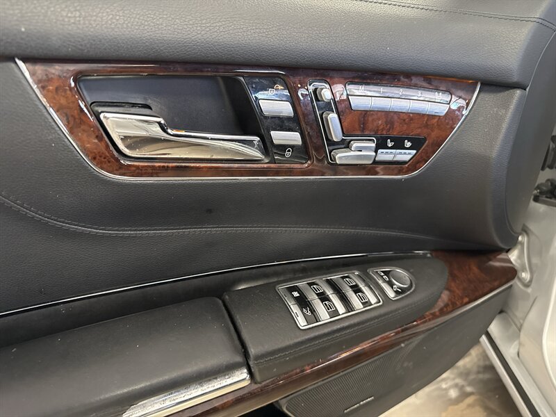 Used 2008 Mercedes-Benz CL 550 image 16
