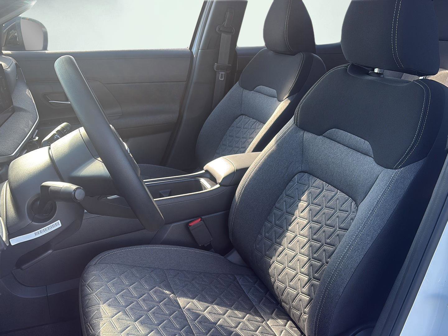 New 2026 Nissan Kicks SV w/ Cold Weather Package image 11