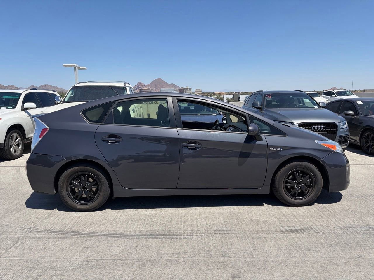 Used 2013 Toyota Prius Three w/ Solar Roof Pkg FWD image 3