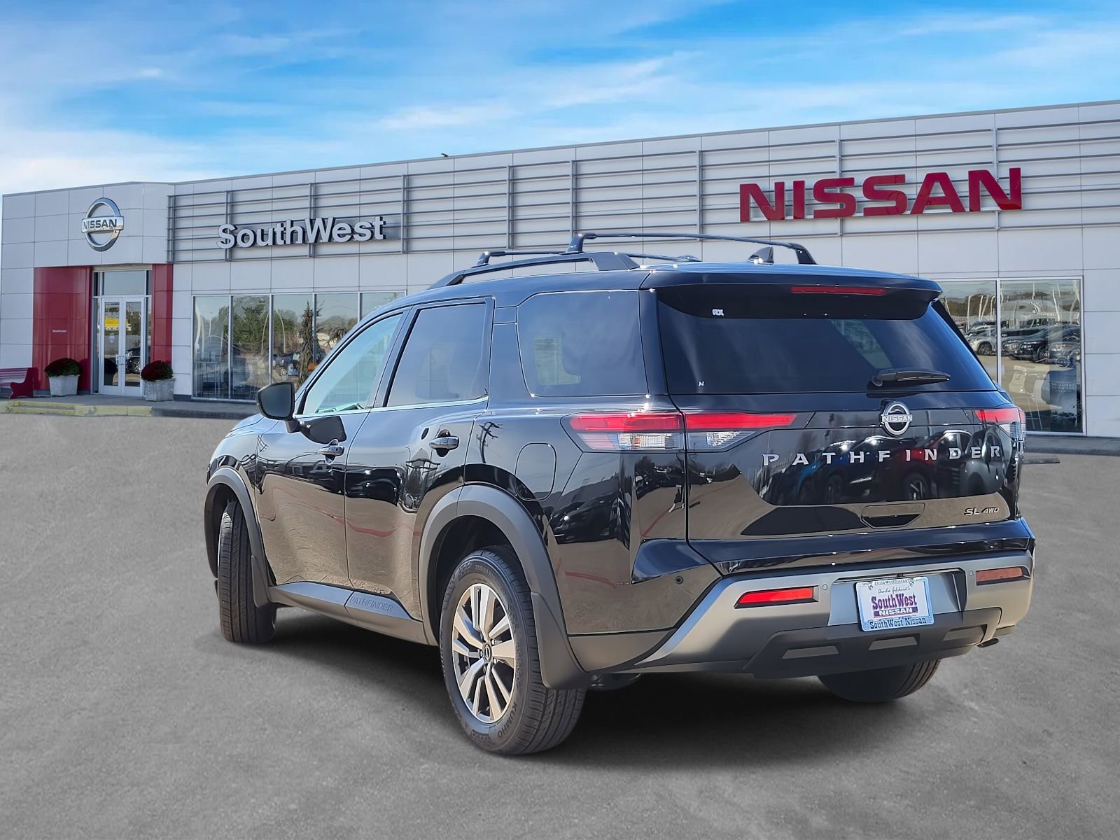 New 2026 Nissan Pathfinder SL AWD/4WD image 8