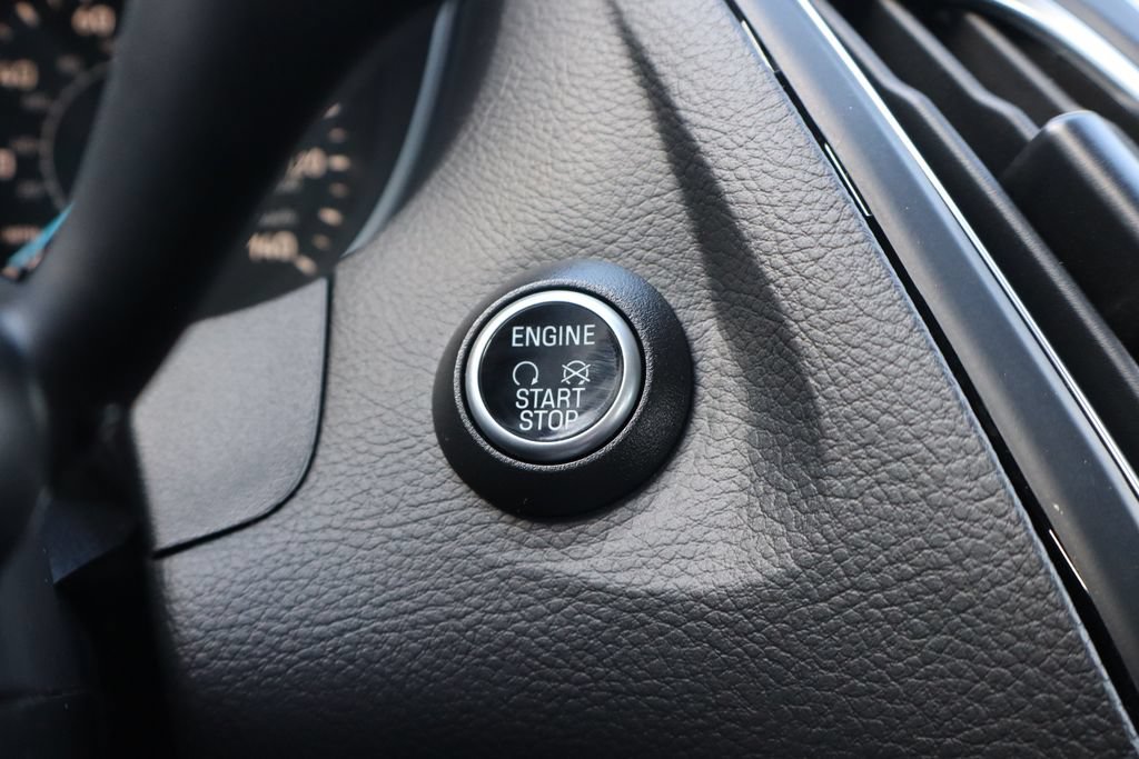 Used 2018 Ford Focus Titanium FWD image 15