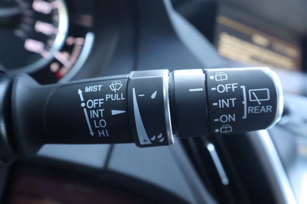 Used 2016 Acura MDX SH-AWD image 35