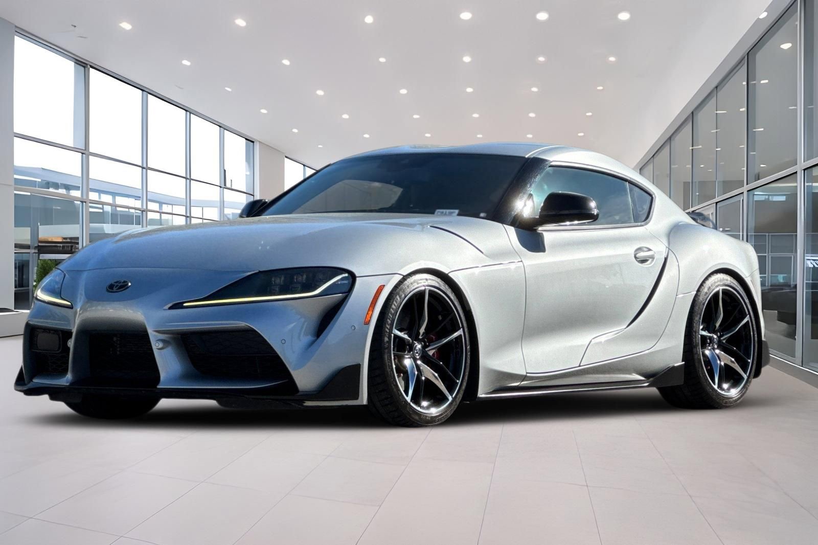 Used 2022 Toyota Supra Premium w/ Driver Assist Package RWD image 8