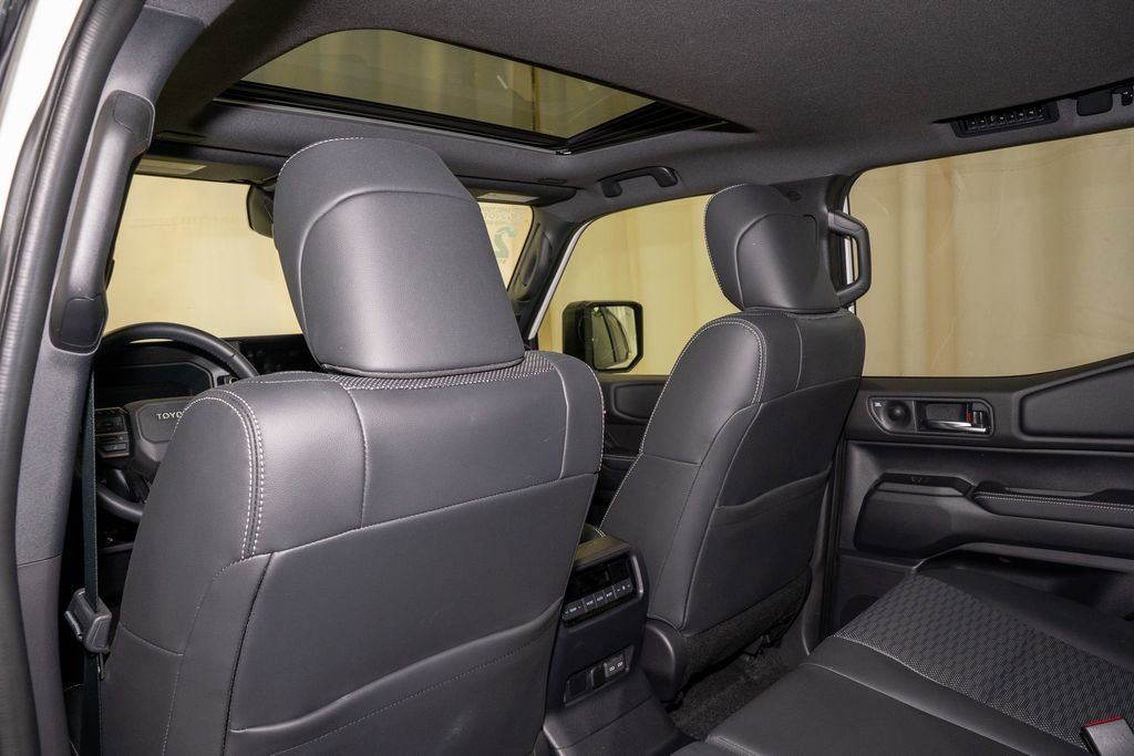 Used 2024 Toyota Land Cruiser image 11