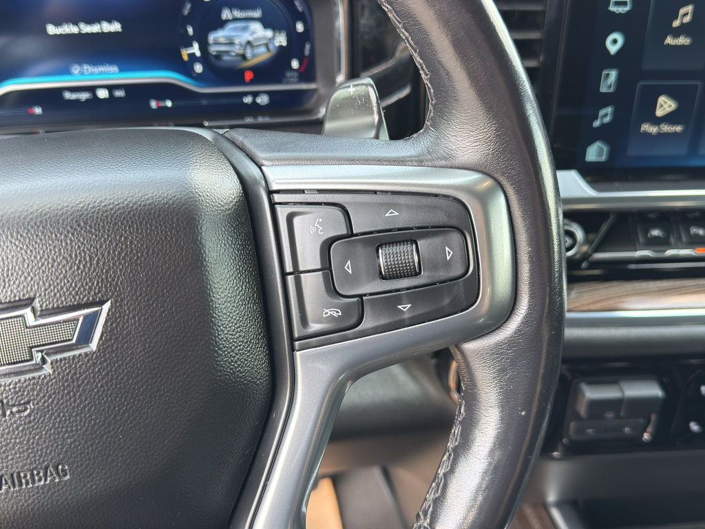 Used 2023 Chevrolet Silverado 1500 RST AWD/4WD image 32