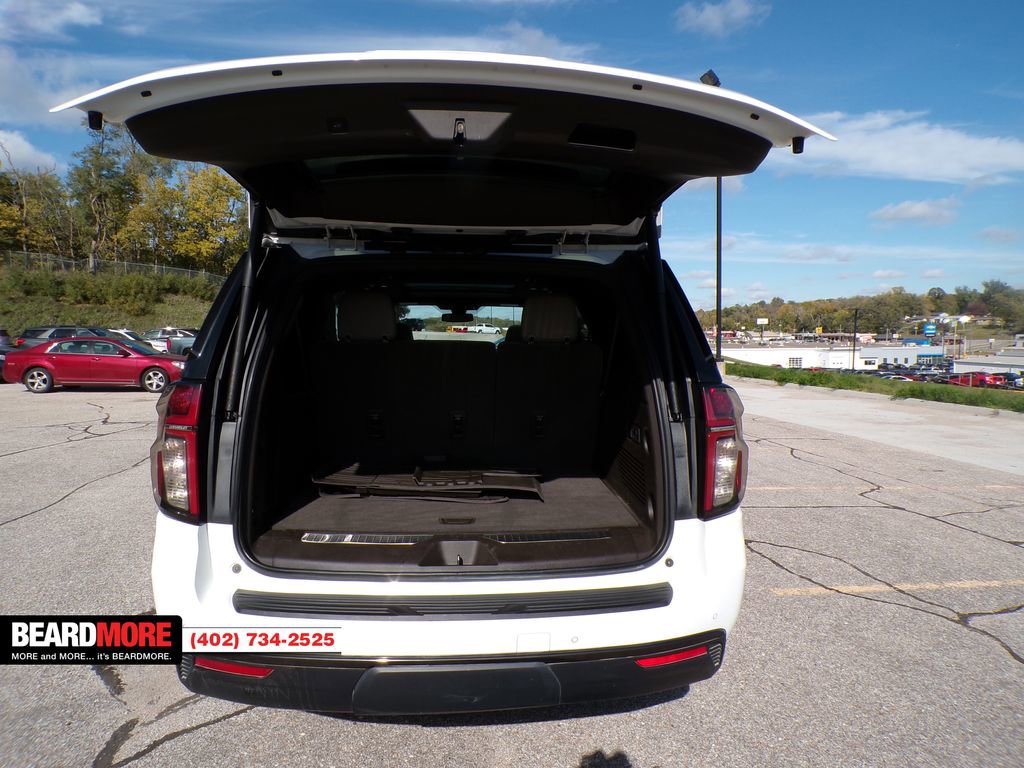 Used 2021 Chevrolet Suburban Z71 w/ Z71 Signature Package image 14