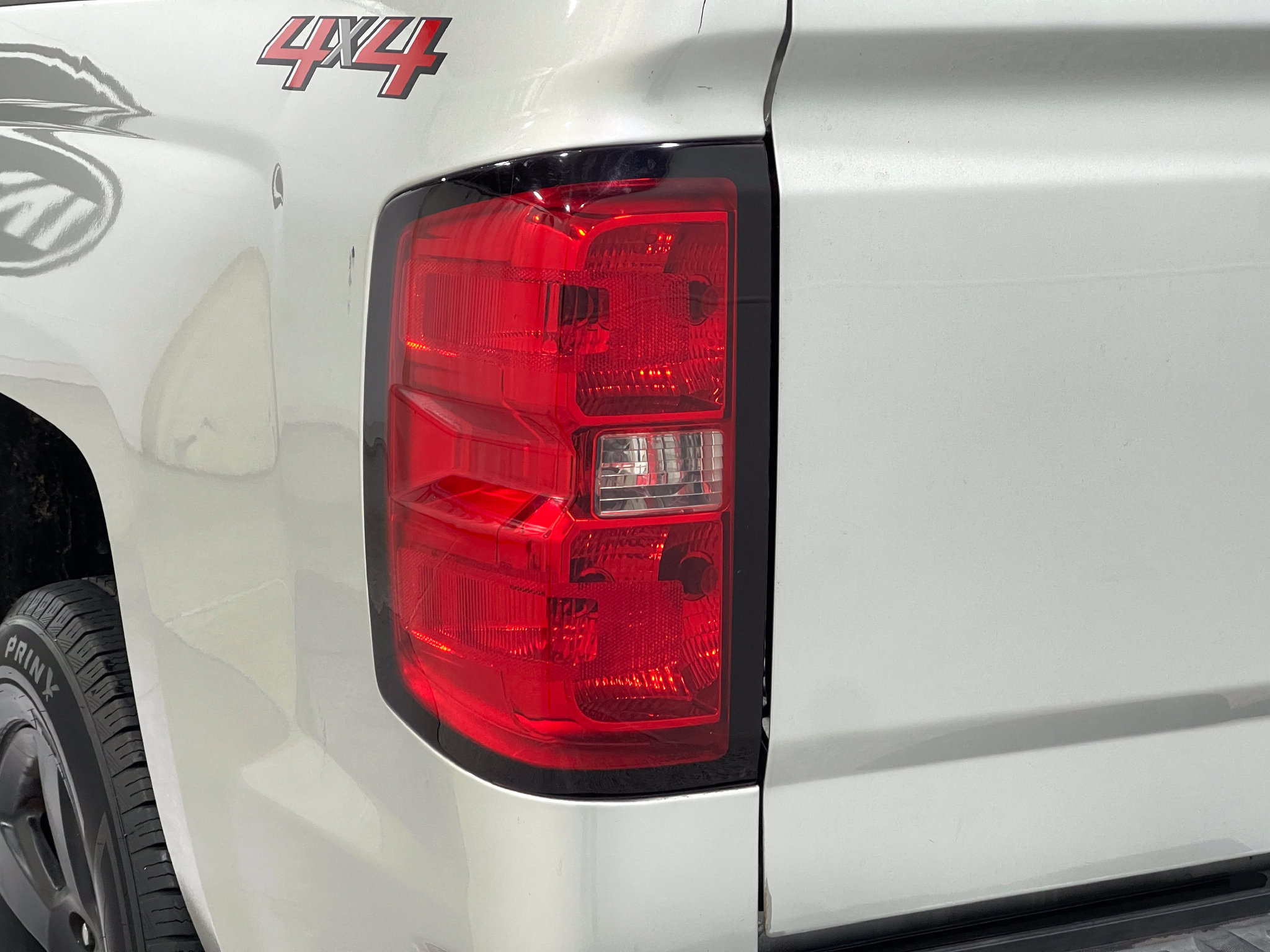 Used 2018 Chevrolet Silverado 1500 LT w/ Trailering Package AWD/4WD image 31
