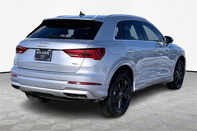 Used 2023 Audi Q3 2.0T Premium Plus w/ Premium Plus Package image 2