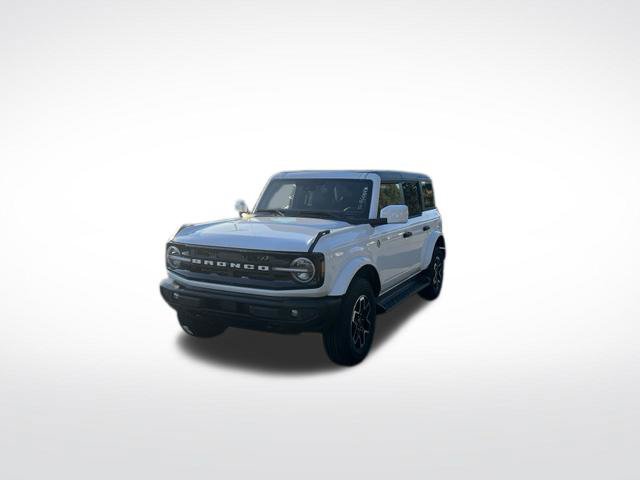 New 2026 Ford Bronco Outer Banks AWD/4WD image 3