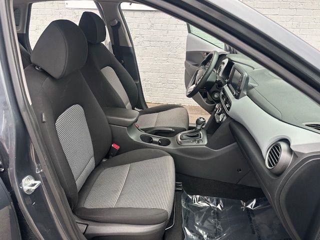 Used 2019 Hyundai Kona SE AWD/4WD image 11