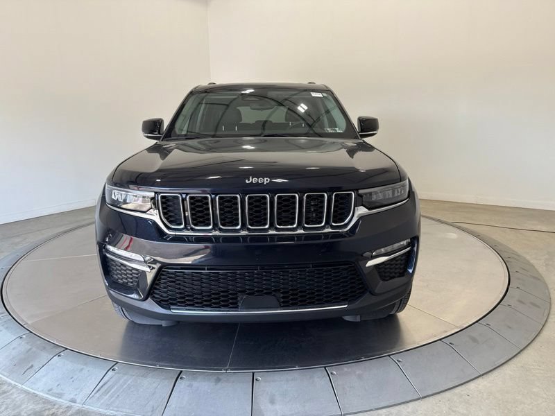 Used 2024 Jeep Grand Cherokee Limited AWD/4WD image 2