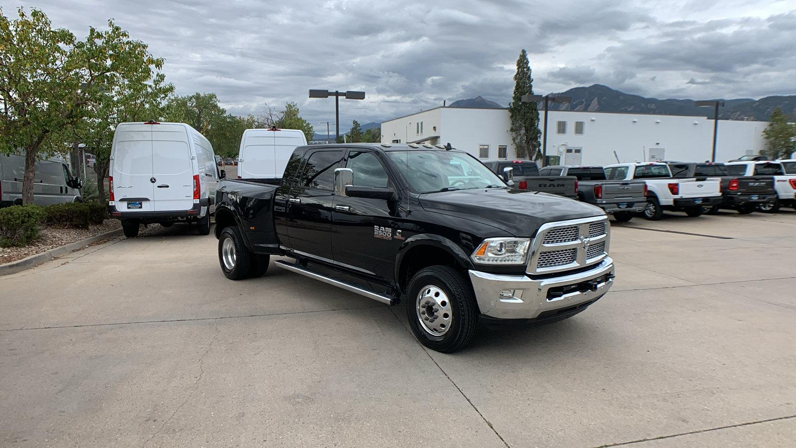 Used 2017 RAM 3500 Laramie w/ Protection Group AWD/4WD image 4