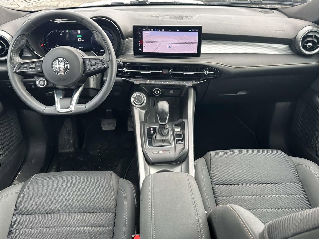 Used 2024 Alfa Romeo Tonale Ti image 14