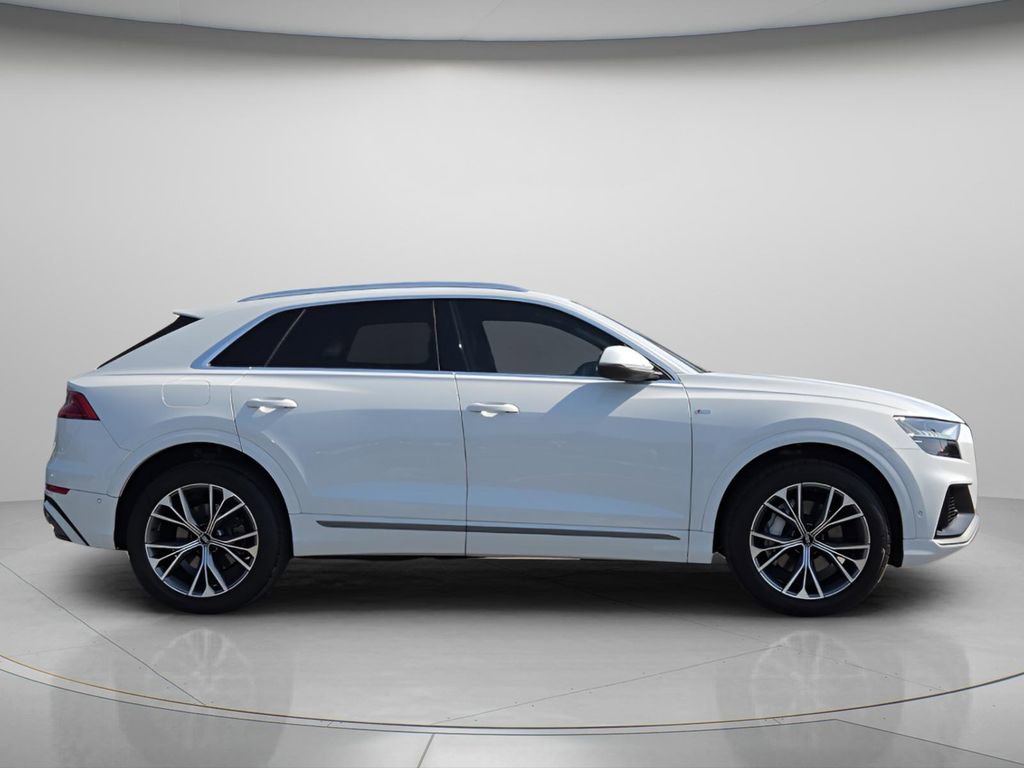 Used 2021 Audi Q8 Premium Plus w/ Premium Plus Package AWD/4WD image 9