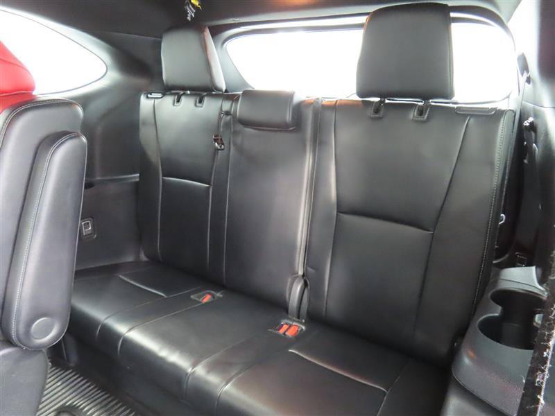 Used 2024 Toyota Highlander XSE FWD image 30