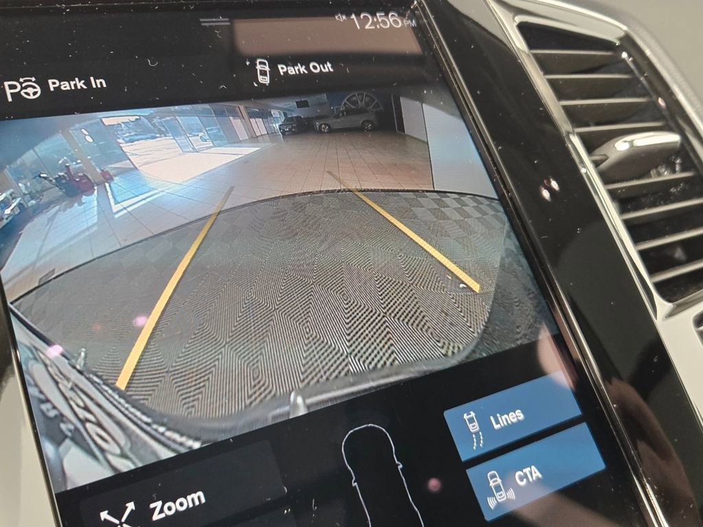 Used 2022 Volvo XC90 T8 Inscription image 28