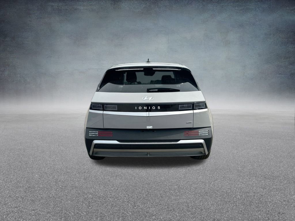 New 2025 Hyundai Ioniq 5 SE image 30