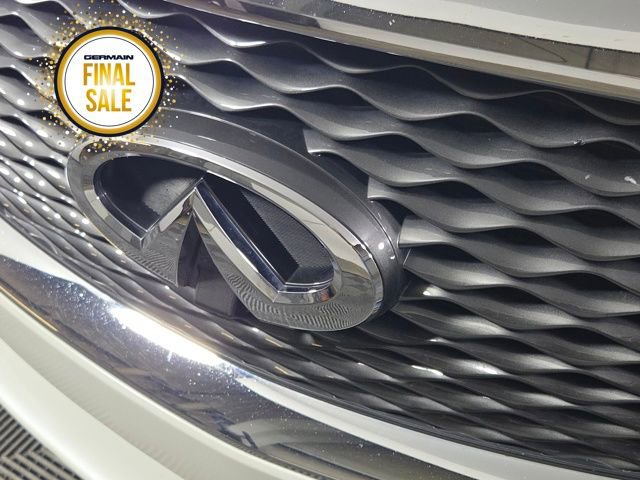 Used 2019 INFINITI QX60 Luxe w/ Essential Package image 11