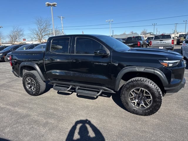 Used 2023 Chevrolet Colorado ZR2 w/ ZR2 Convenience Package III AWD/4WD image 10