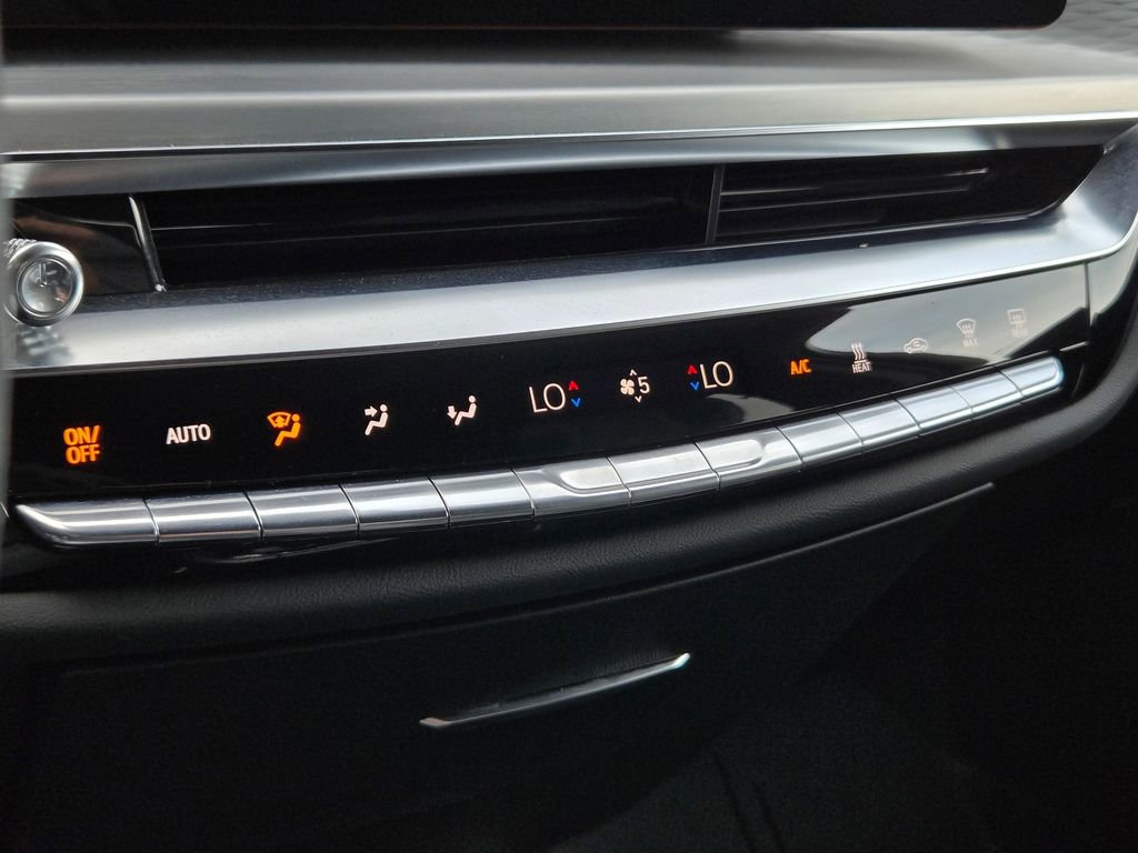 Certified 2025 Cadillac Lyriq Luxury w/ LPO, Floor Liner Package image 21