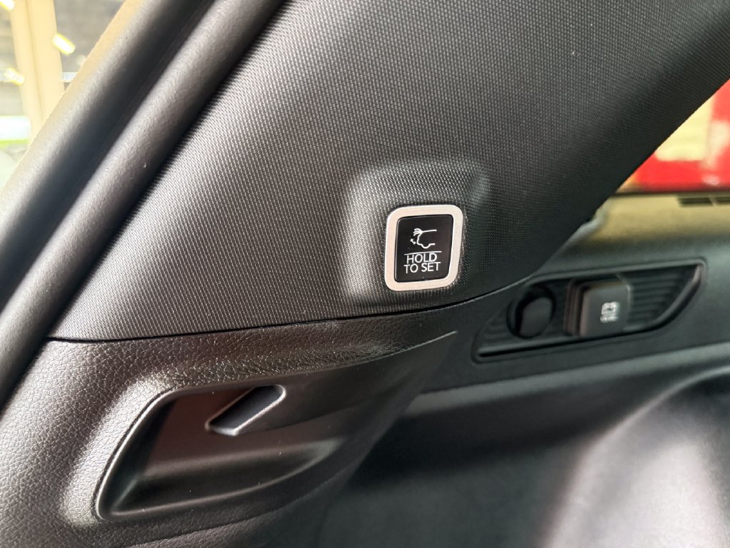 New 2026 Jeep Grand Cherokee Altitude AWD/4WD image 39