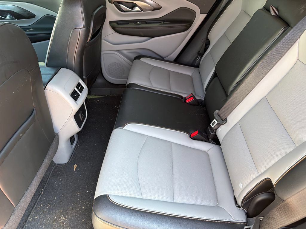 Used 2020 GMC Terrain SLT w/ Preferred Package FWD image 18