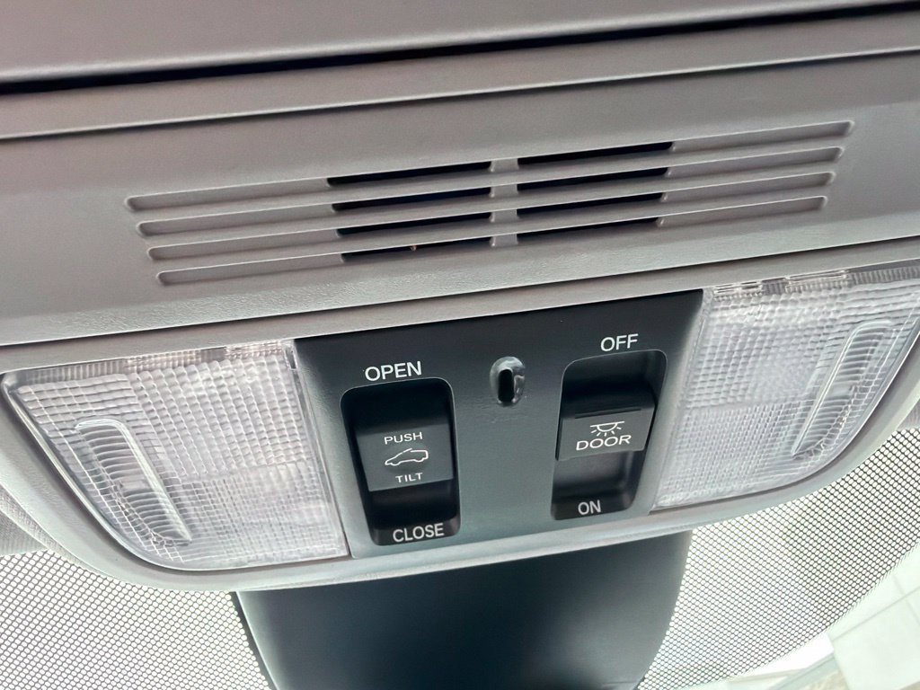 Used 2021 Honda Odyssey EX-L image 21