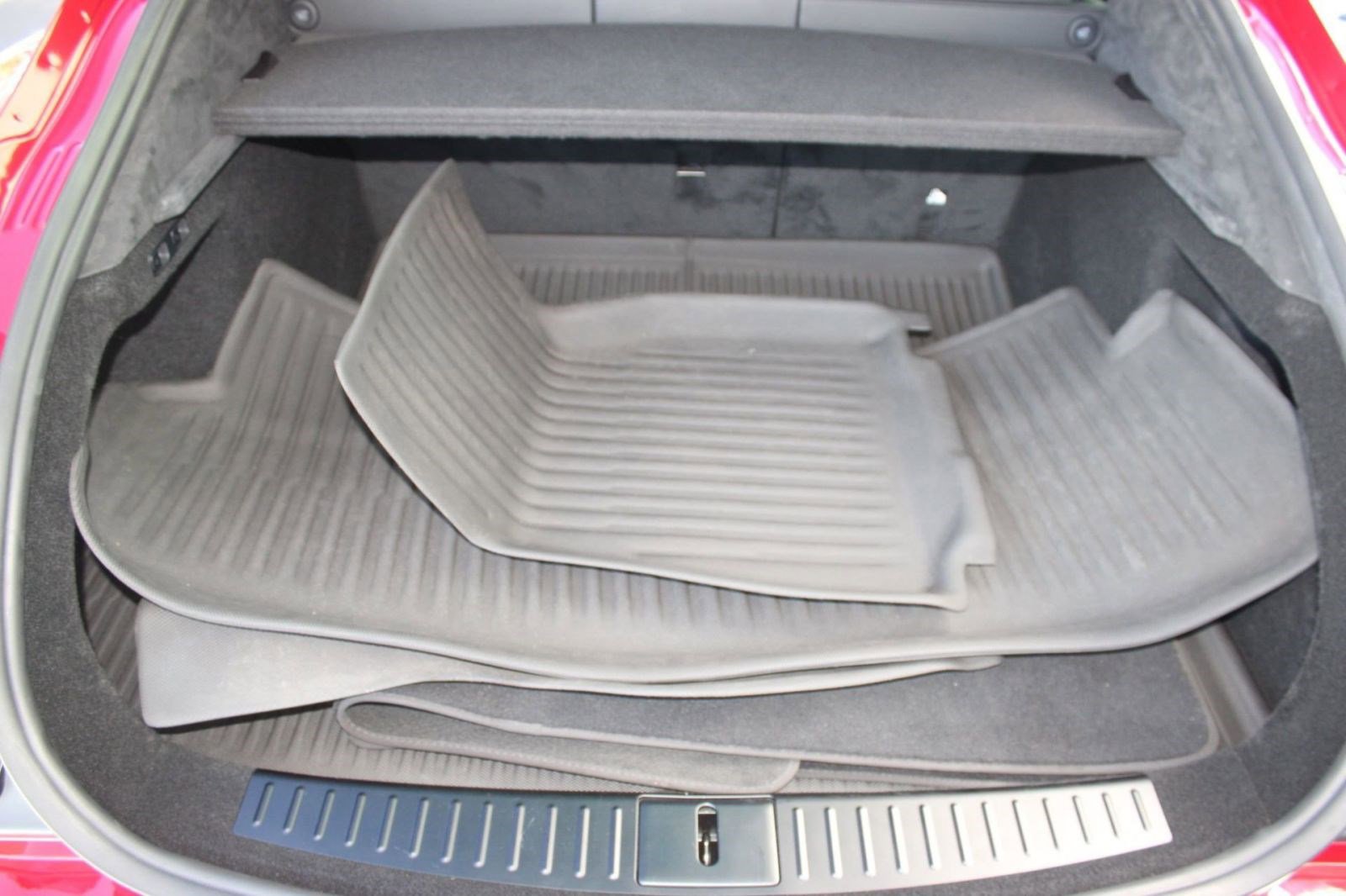 Used 2022 Tesla Model S AWD image 28