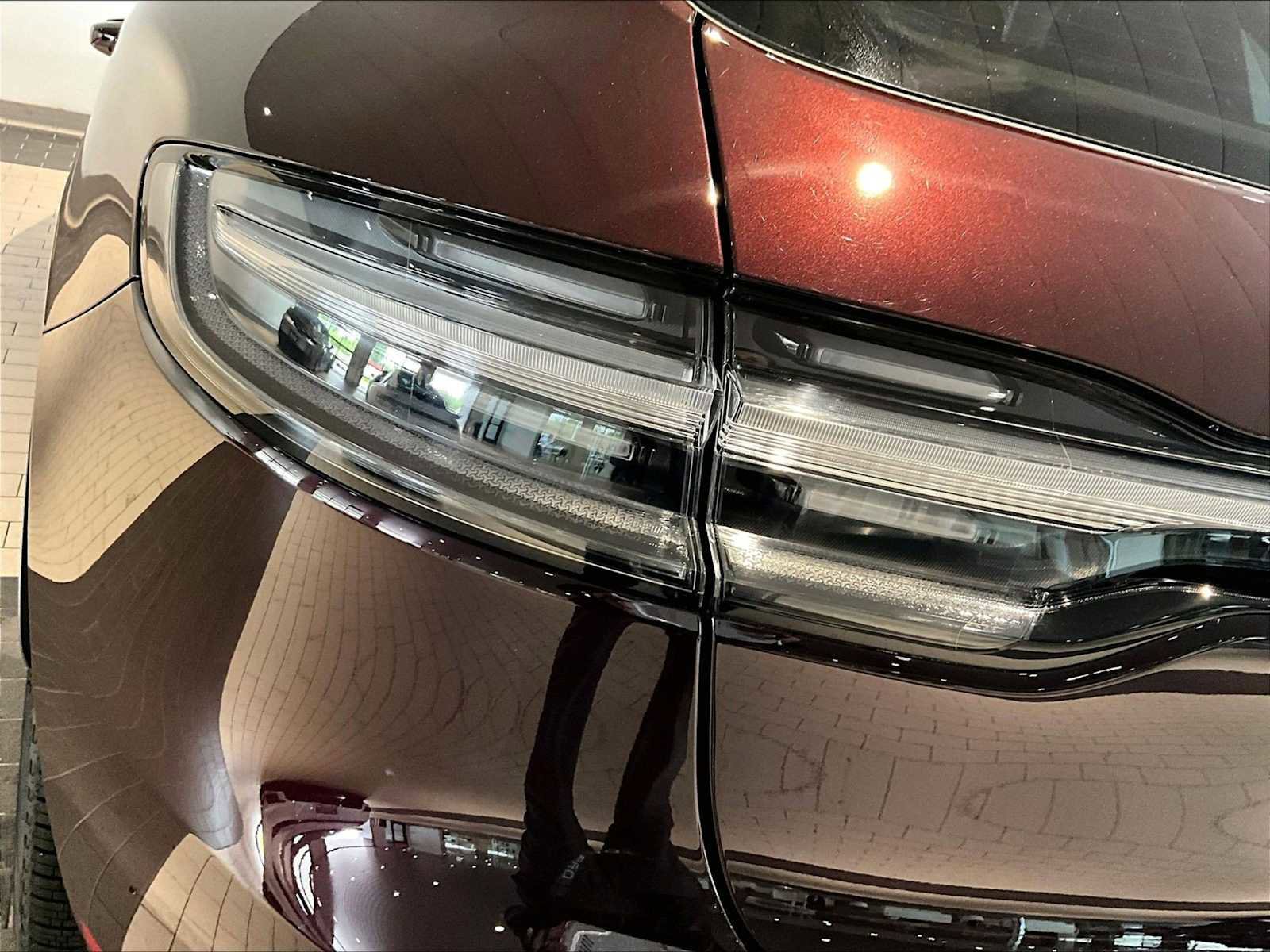 Used 2025 Porsche Macan image 34