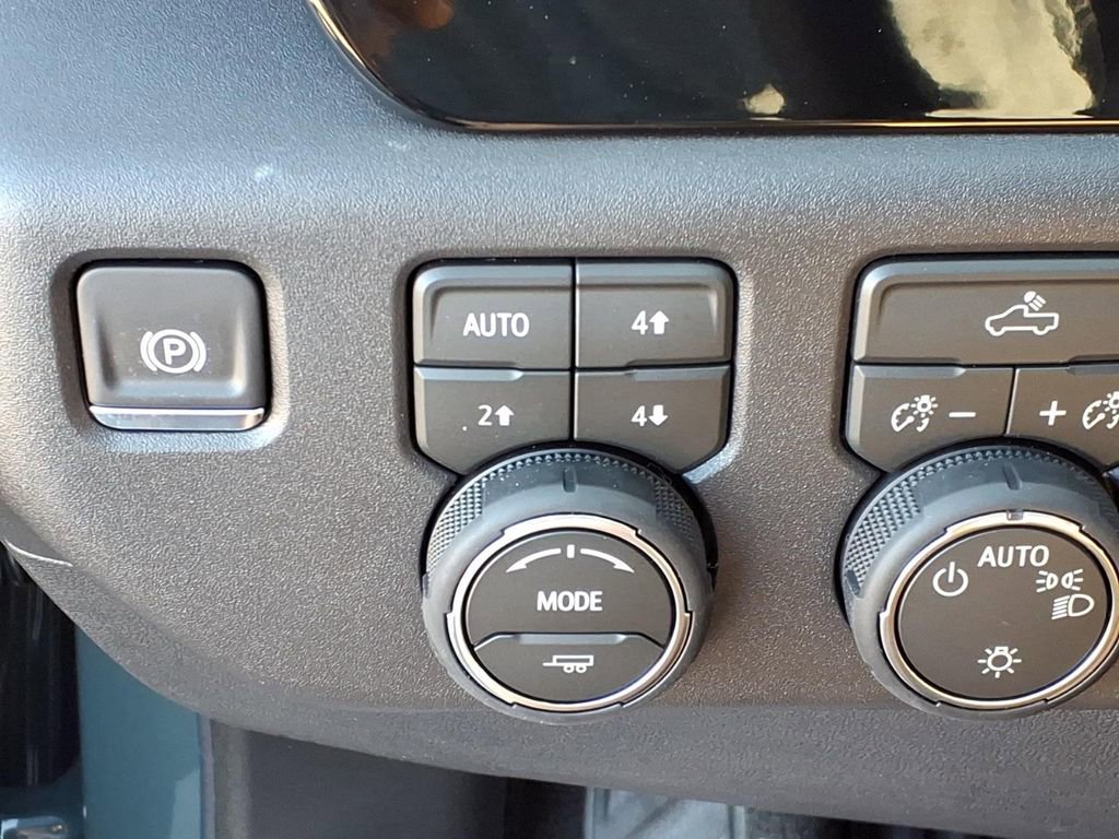 New 2026 Chevrolet Silverado 1500 LT w/ Z71 Off-Road Package image 15