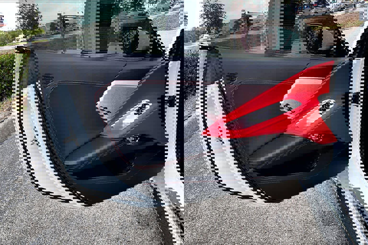 Used 2023 Chevrolet Corvette 2LT w/ Z51 Performance Package image 23