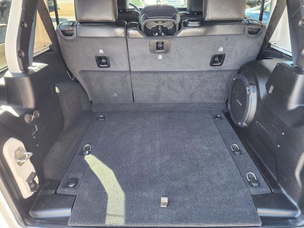 Used 2022 Jeep Wrangler Unlimited Rubicon image 6