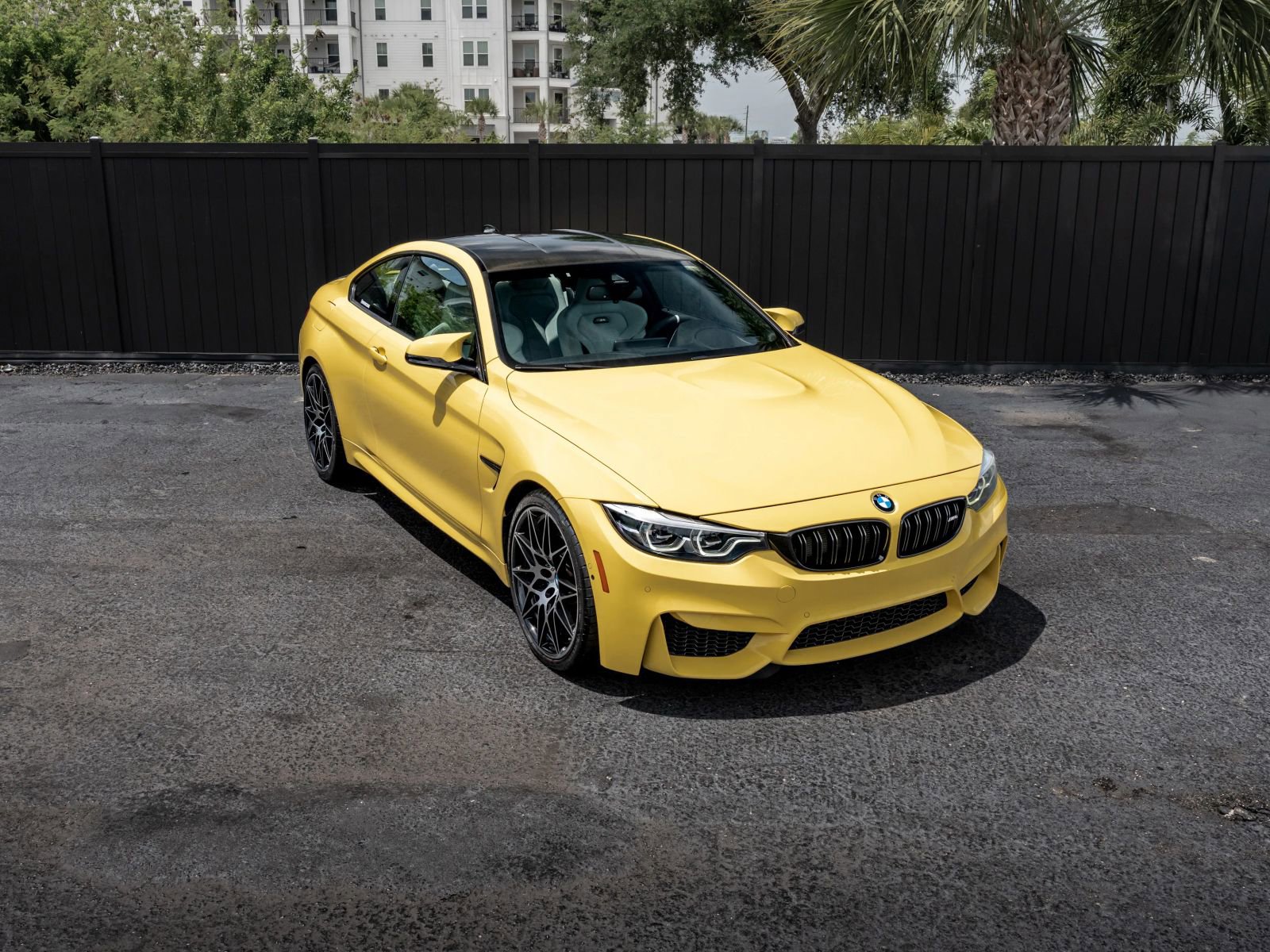 Used 2019 BMW M4 Coupe w/ Competition Package RWD image 25