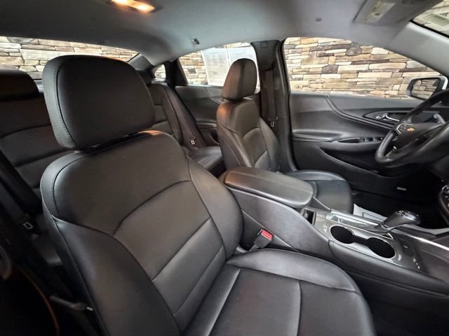 Used 2016 Chevrolet Malibu LT w/ Leather Package FWD image 17