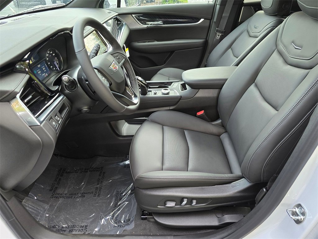 New 2025 Cadillac XT6 Premium Luxury image 23